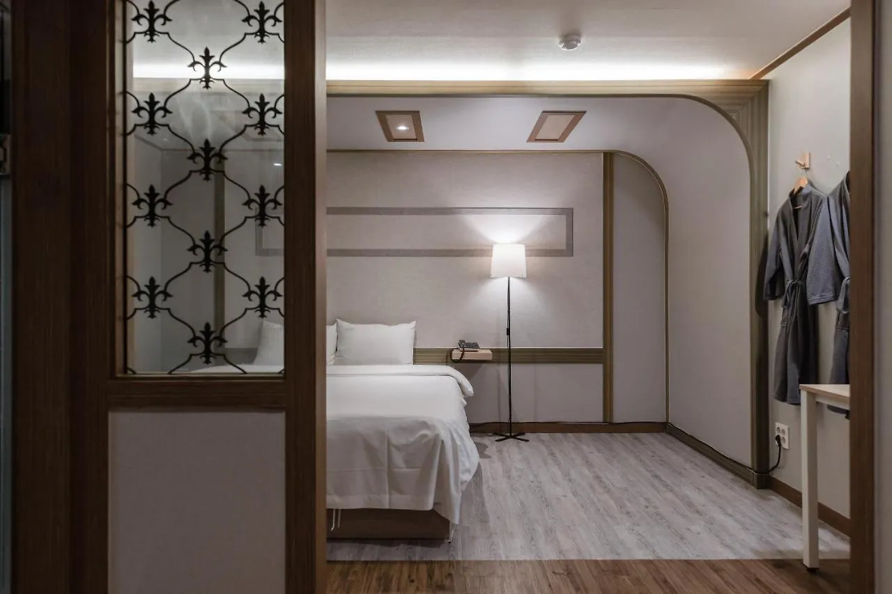 O Hotel Busan