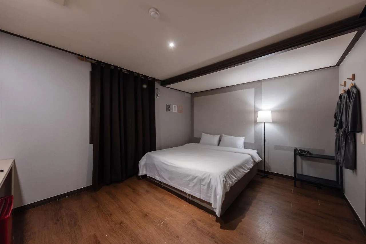 O Hotel Busan