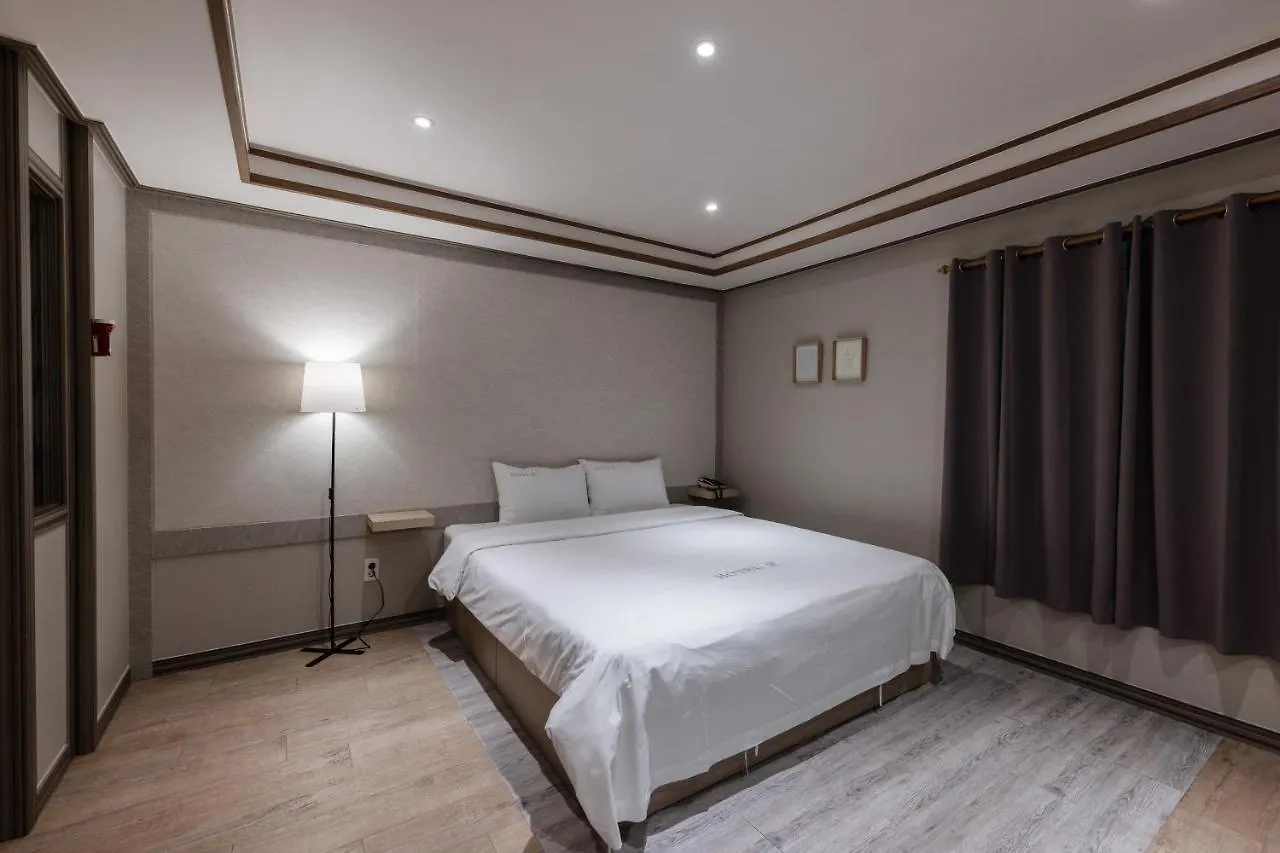 O Hotel Busan 0*,