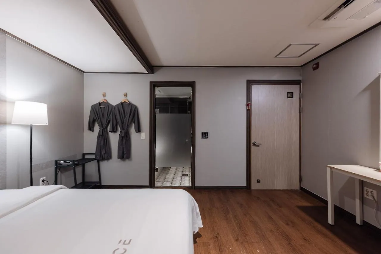 O Hotel Busan